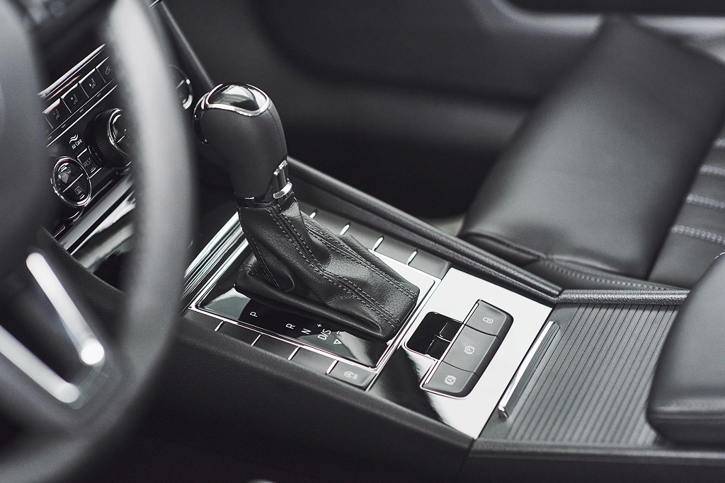 Automatic vs Manual Transmission: Pros, Cons, and Long-Term Costs